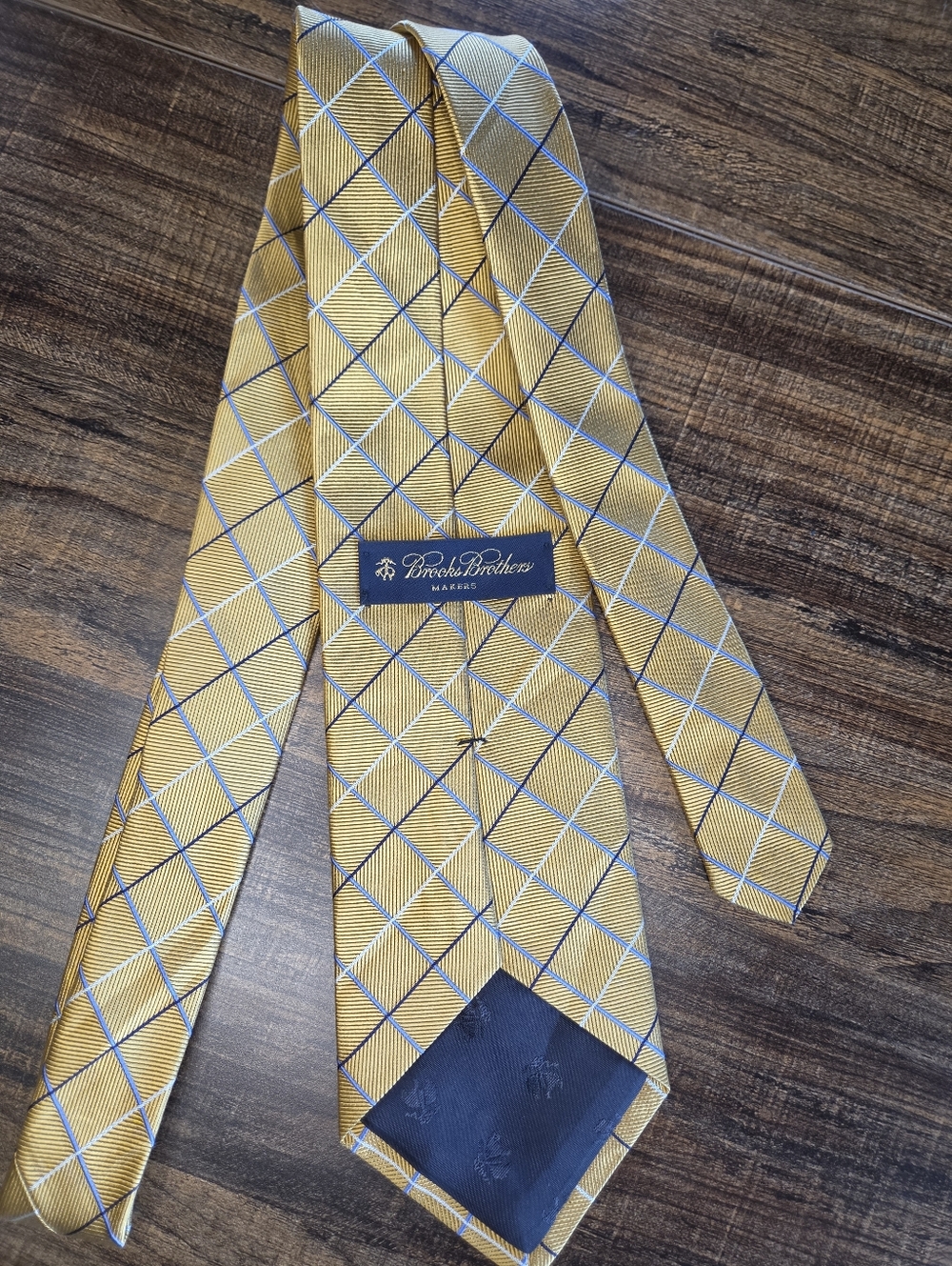 Brooks Brothers Yellow and Blue Plaid Silk Tie
